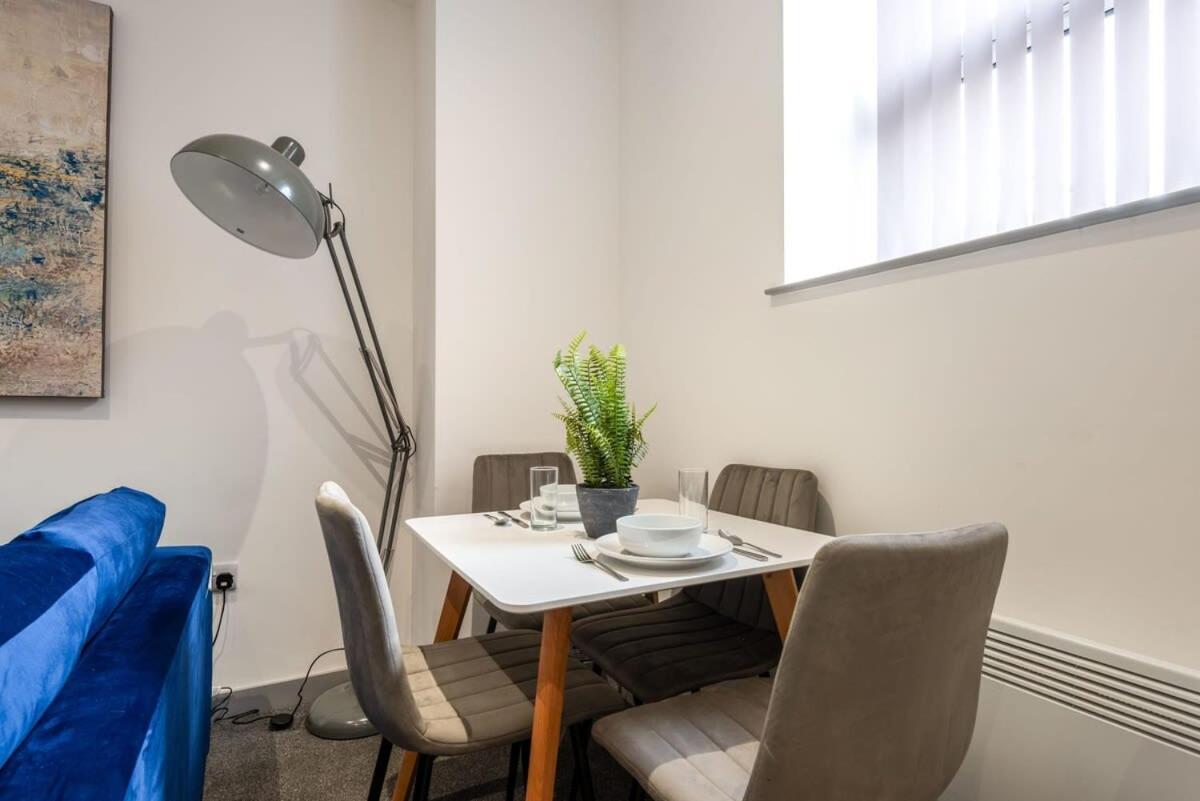 Smart 2 Bed Budget Apartment In Central Doncaster Exteriör bild